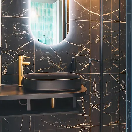 Lvm Lejlighedshotel *